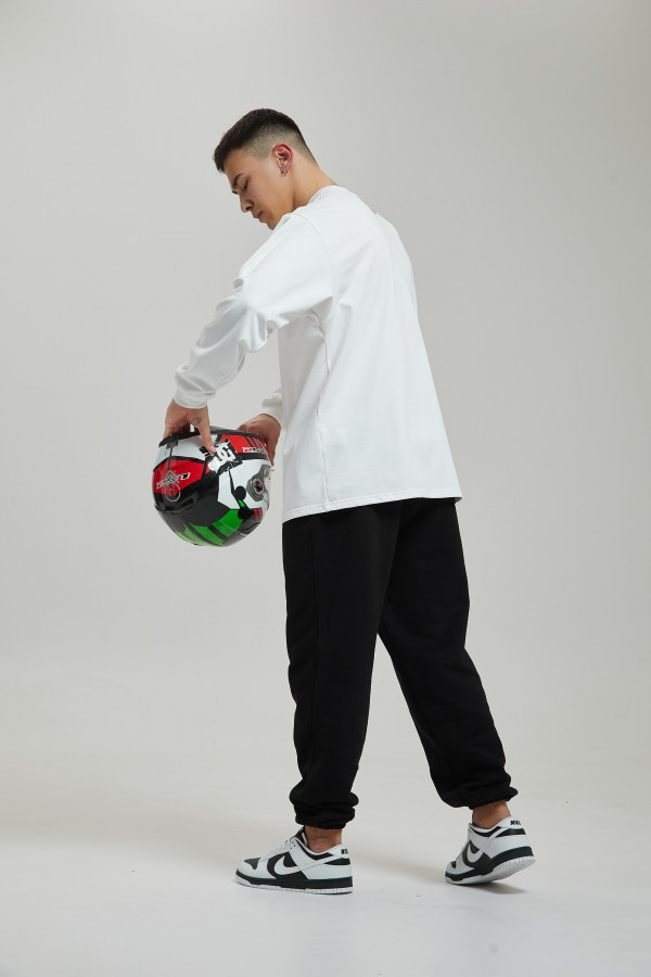 1259676-220x320.jpg
