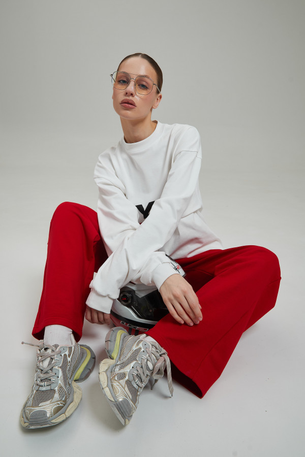 1261765-220x320.jpg