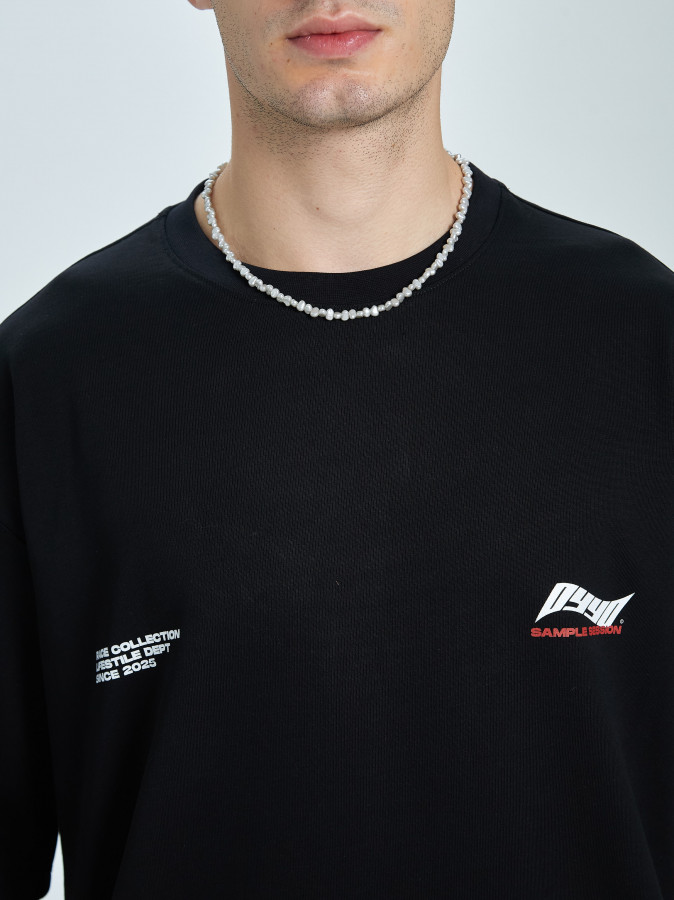 1283757-220x320.jpg