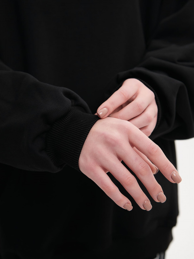 1244476-220x320.jpg
